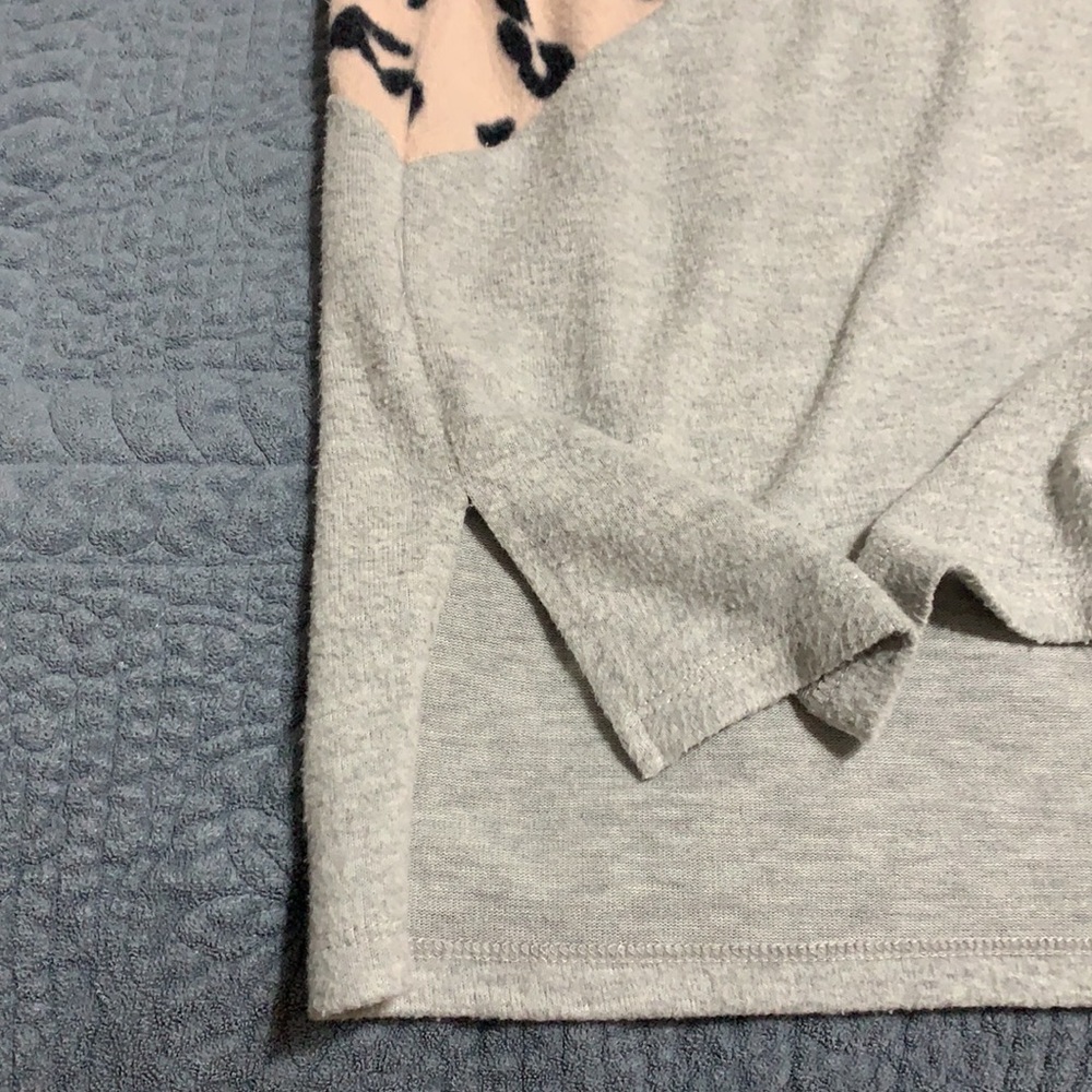 Staccato Sweater - Picture 4 of 4